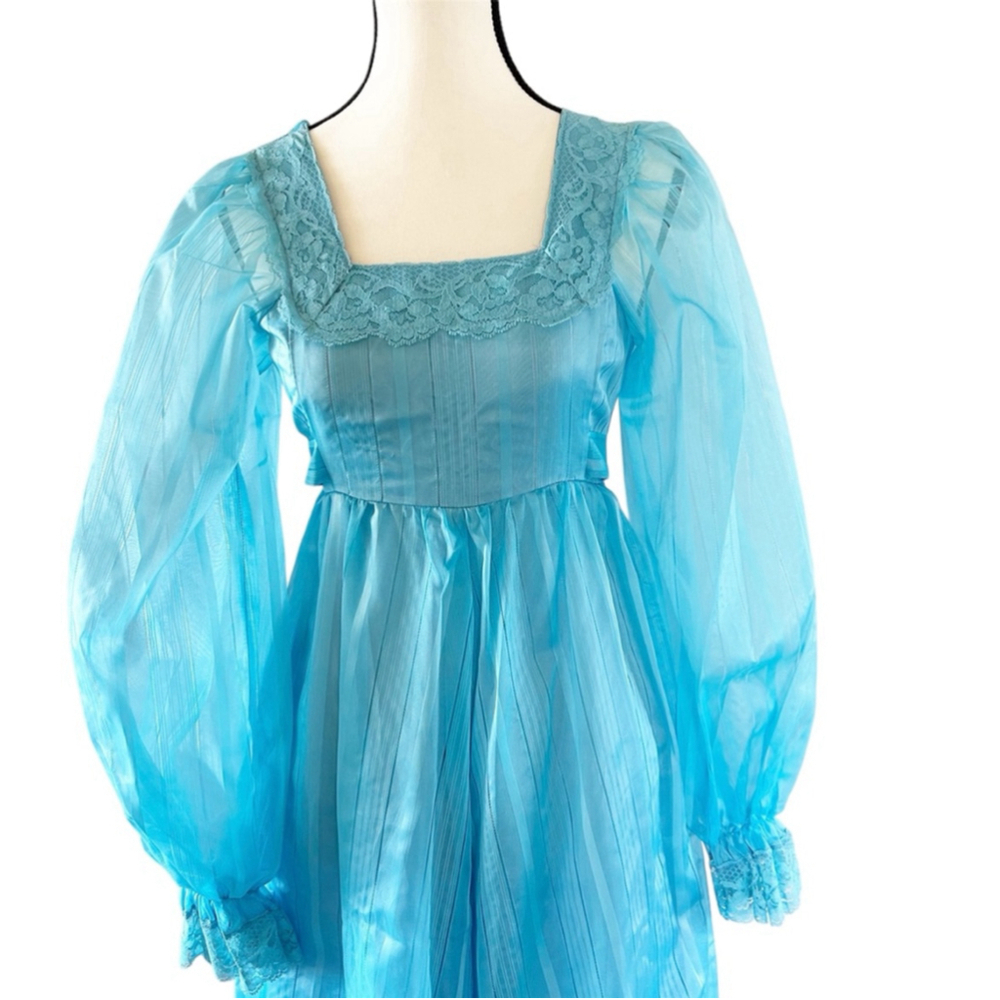 Vintage 1970’s Blue Pantel Maxi Dress Long Sleeve Lace Trim Fairycore Trad-wife - Picture 2 of 14